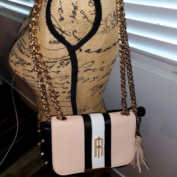 Francomina  leather gold chain bag - Picture 4 of 16